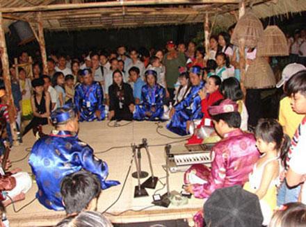 Nghĩ về hướng phát triển “đờn ca tài tử Nam bộ”